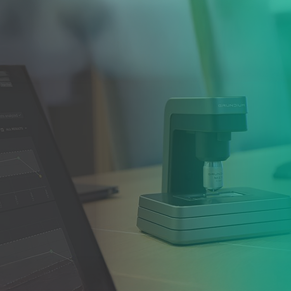 Grundium scanner and Qualitopix